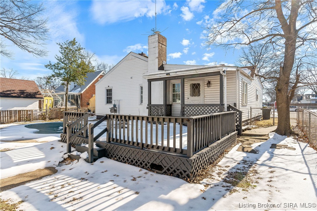 221 Harrison Avenue W