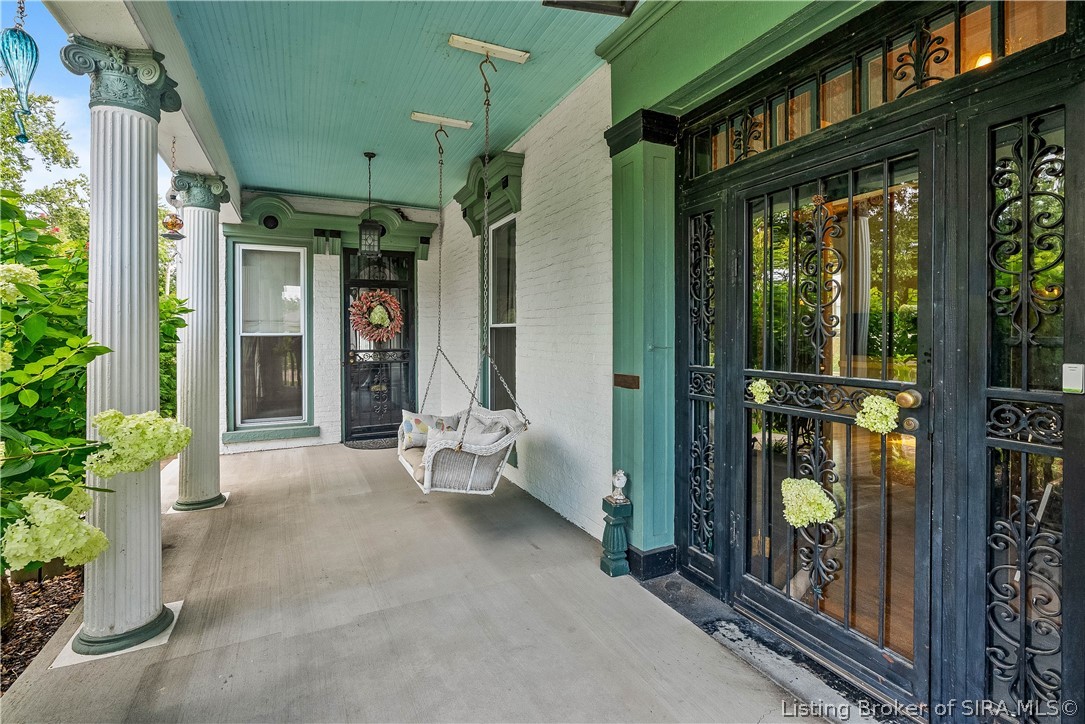 1118 E Market Street