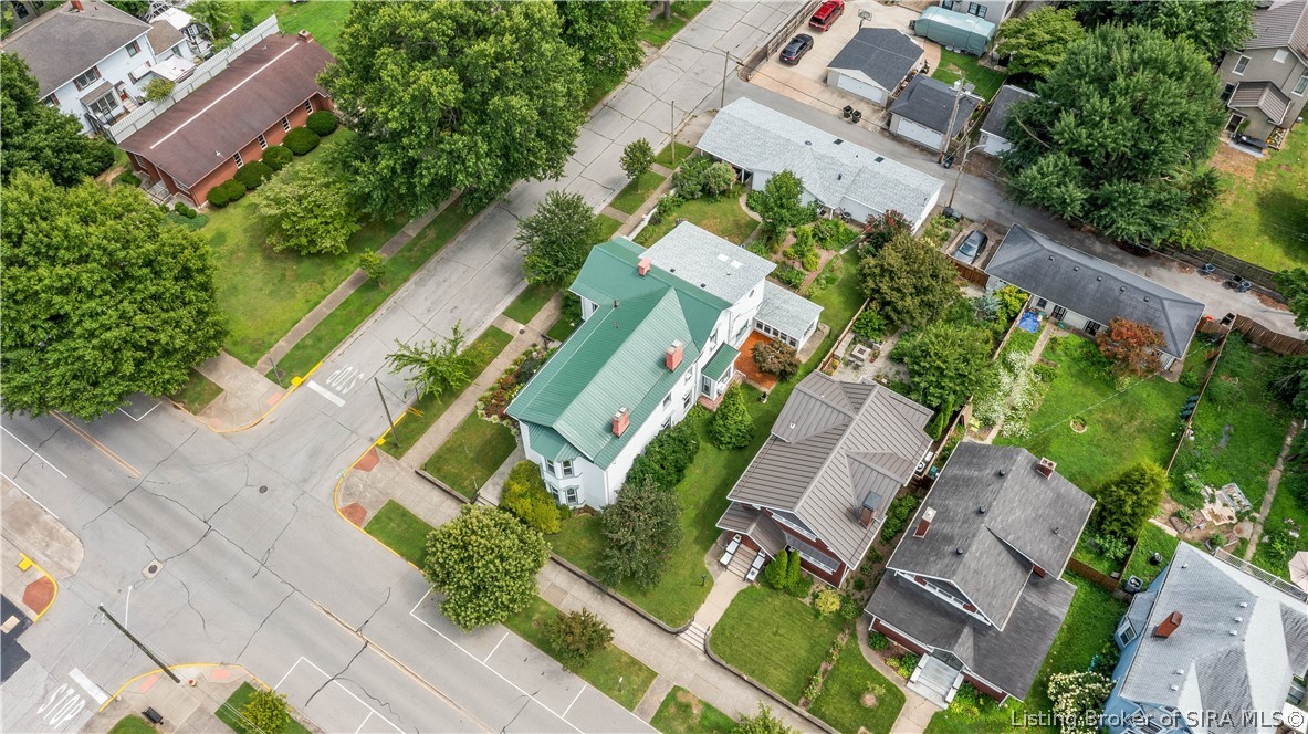1118 E Market Street