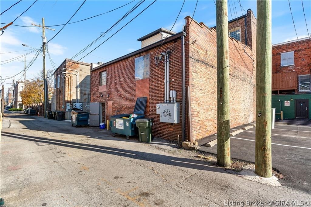 213 Pearl Street