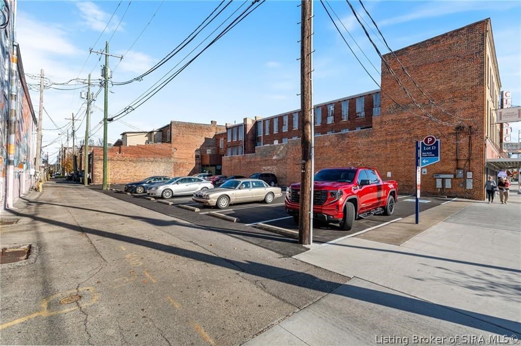 213 Pearl Street