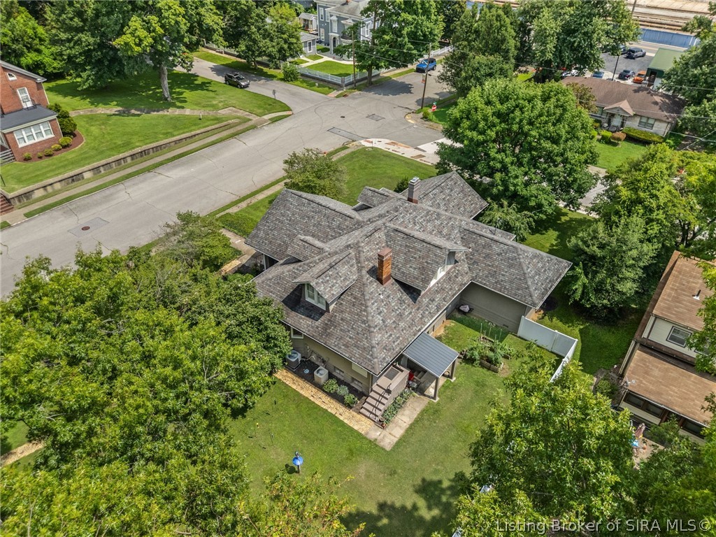 140 E High Street