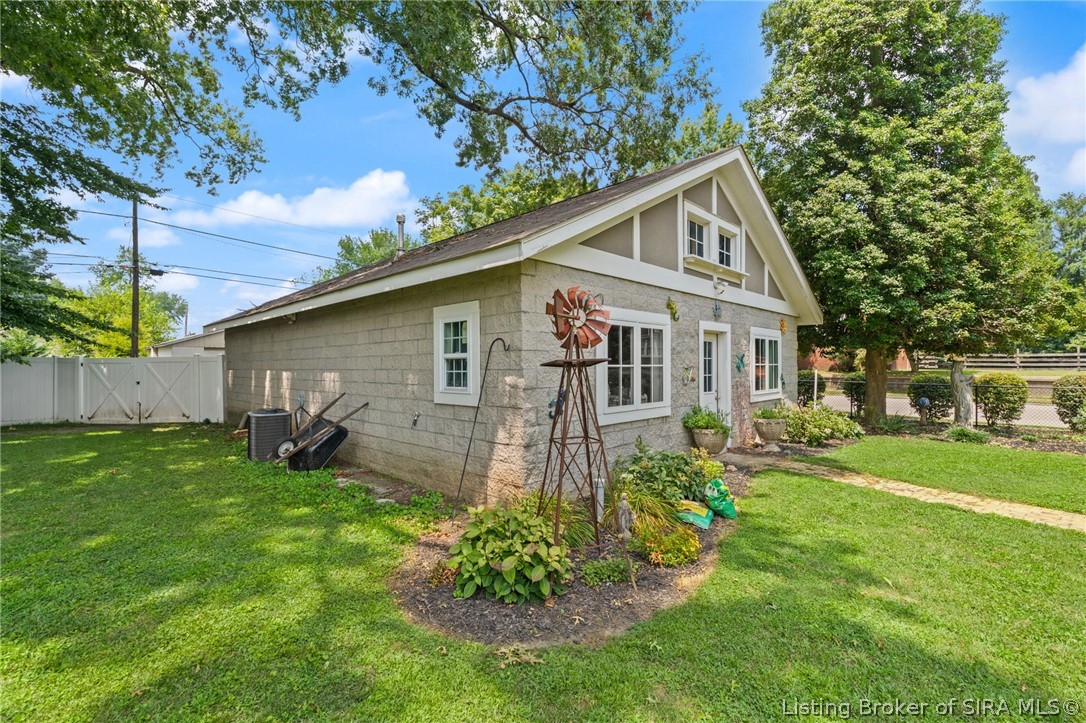 140 E High Street