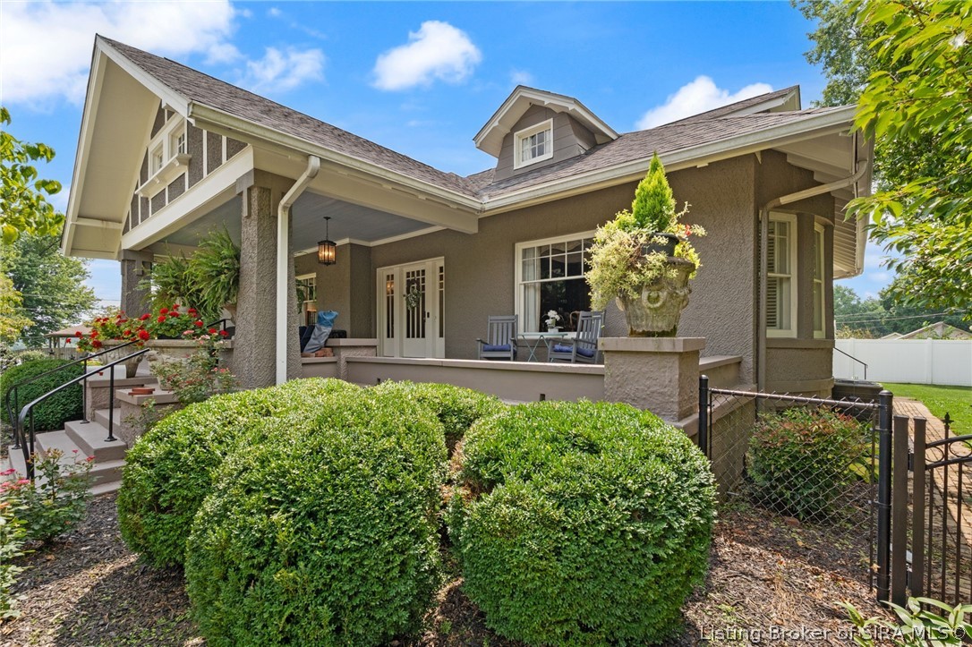 140 E High Street