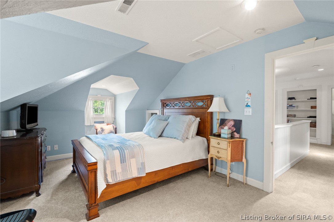 140 E High Street