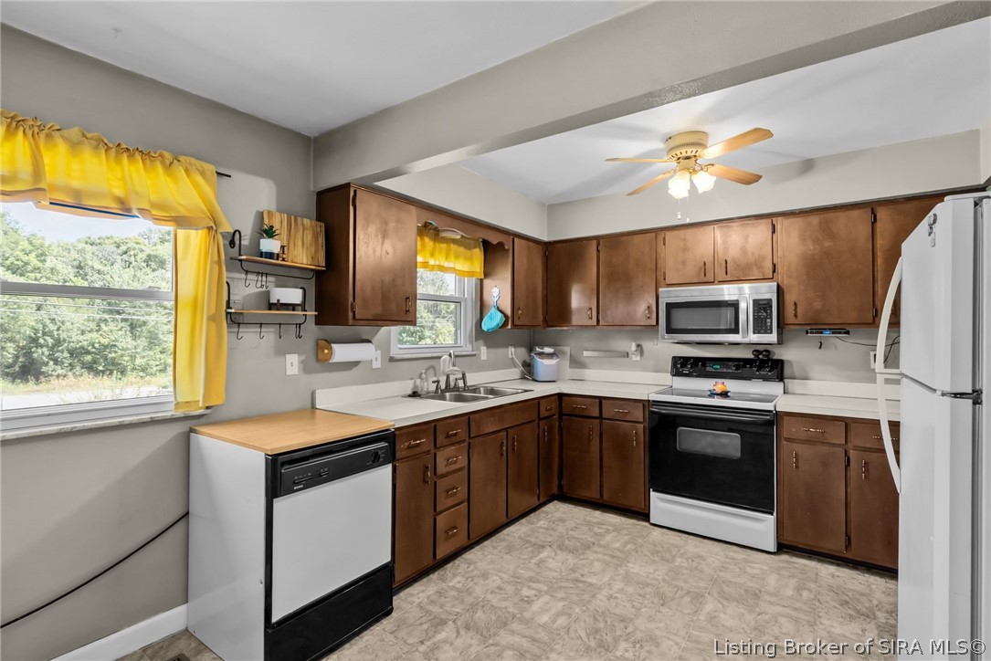6207 Eric Drive