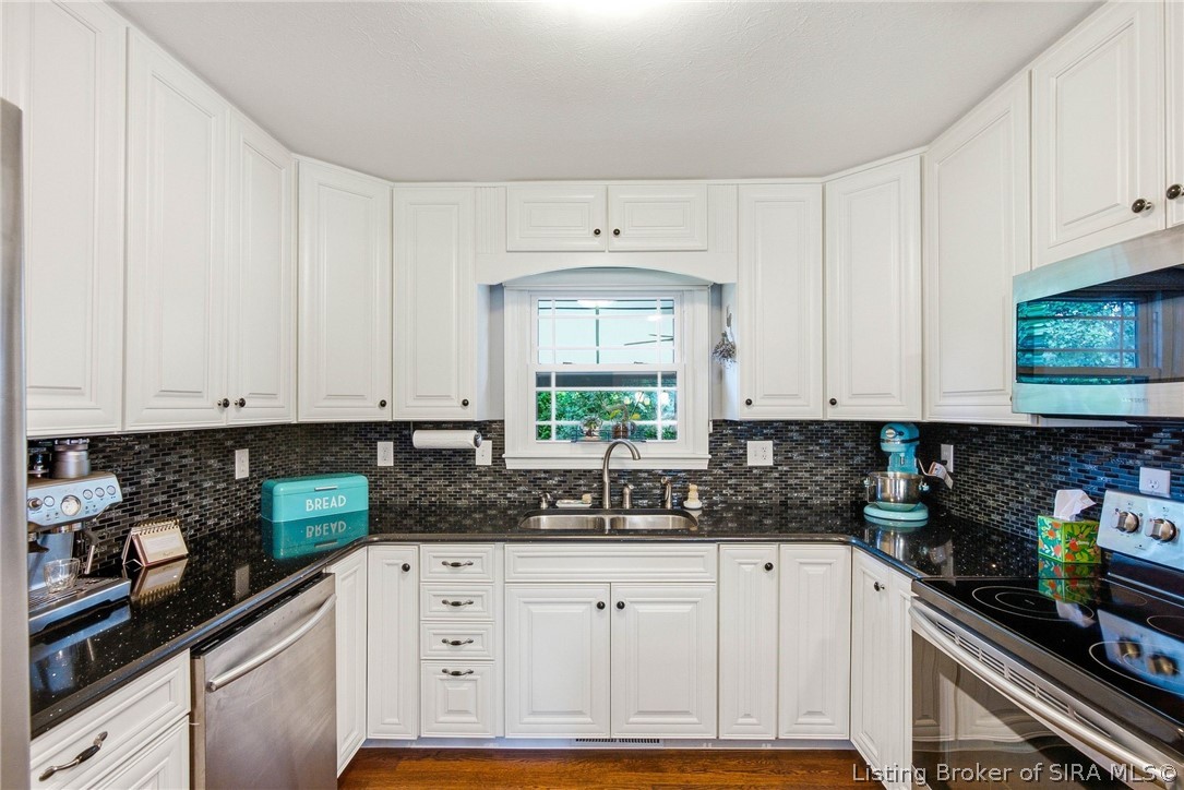 1603 Woodland Road