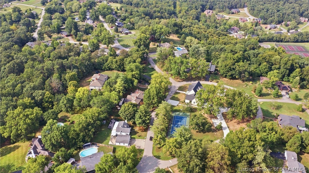 1809 Woodland Road