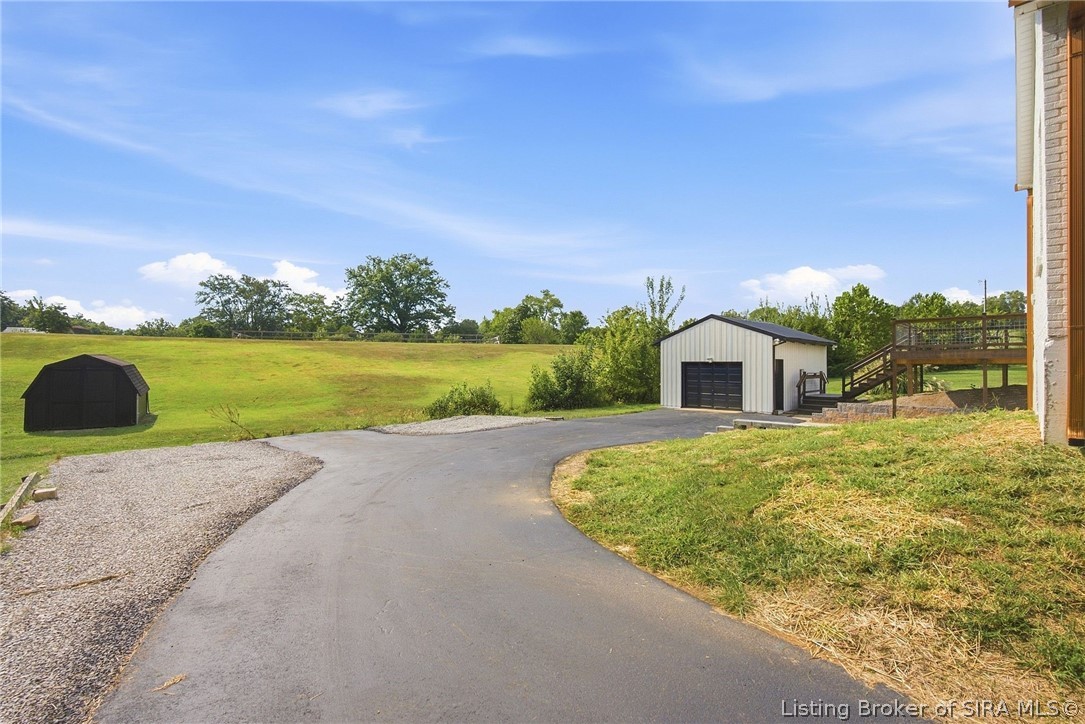 1809 Woodland Road