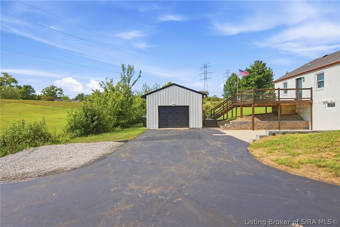 1809 Woodland Road