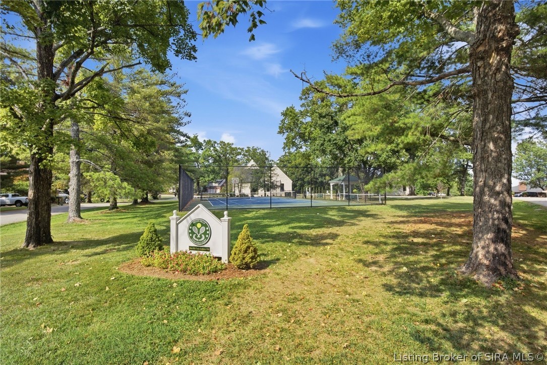 1809 Woodland Road