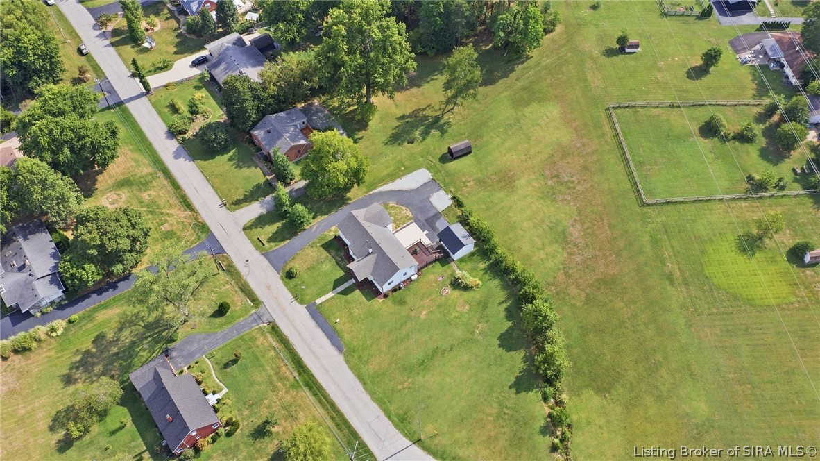 1809 Woodland Road