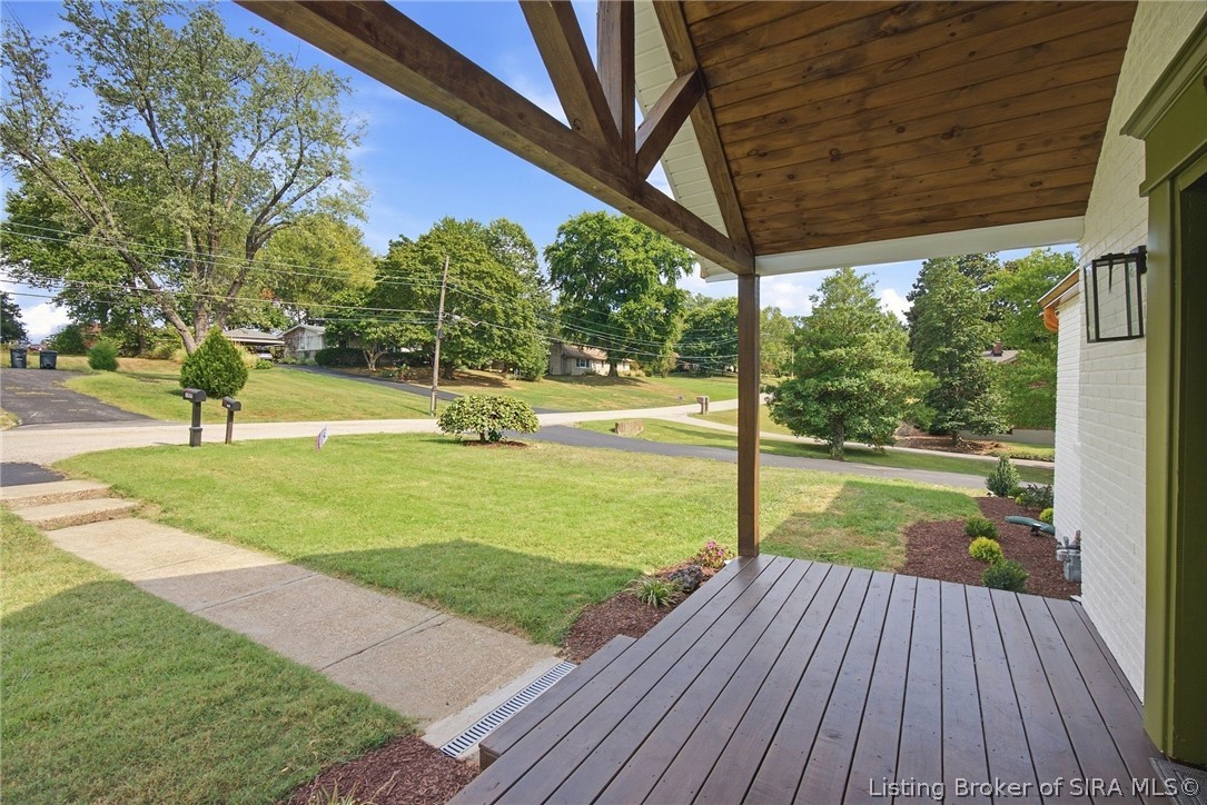 1809 Woodland Road