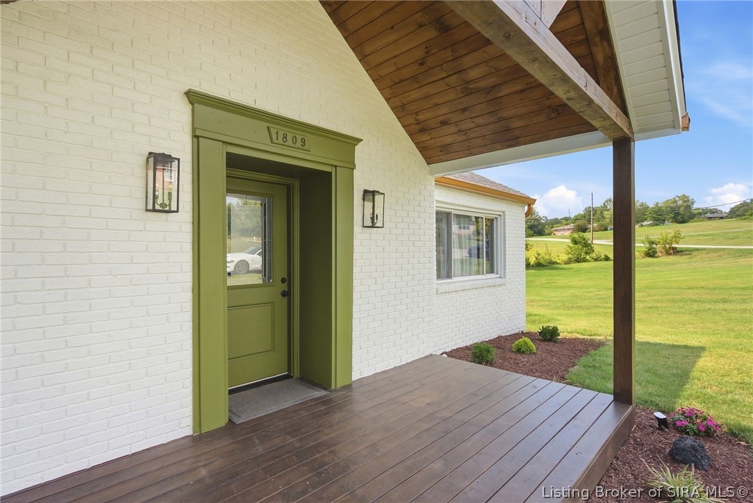 1809 Woodland Road