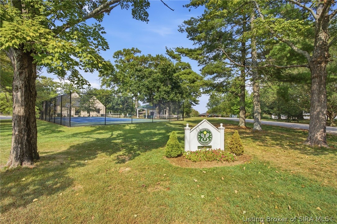1809 Woodland Road
