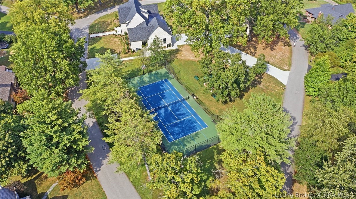 1809 Woodland Road