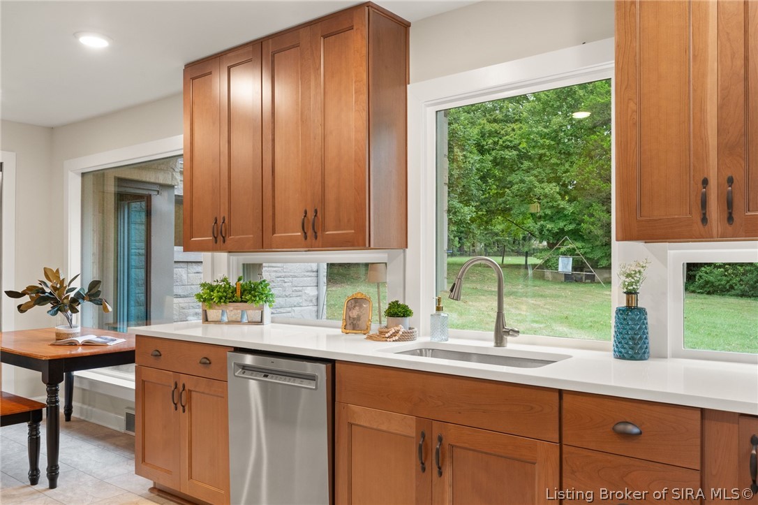 3884 Paoli Pike