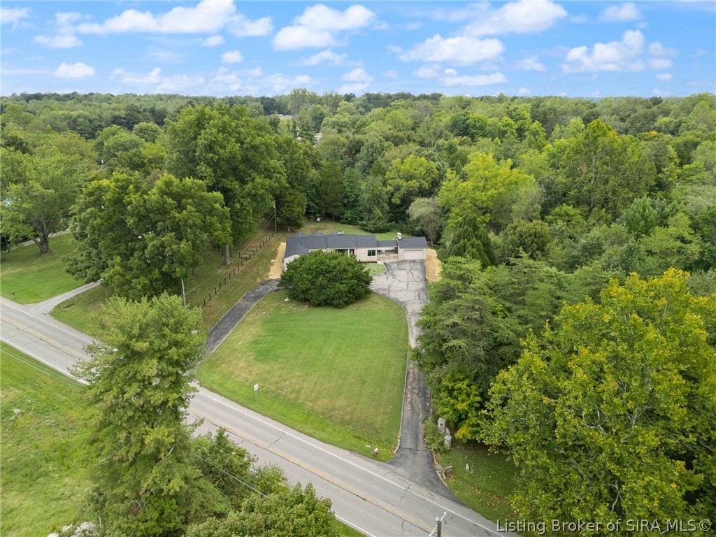 3884 Paoli Pike