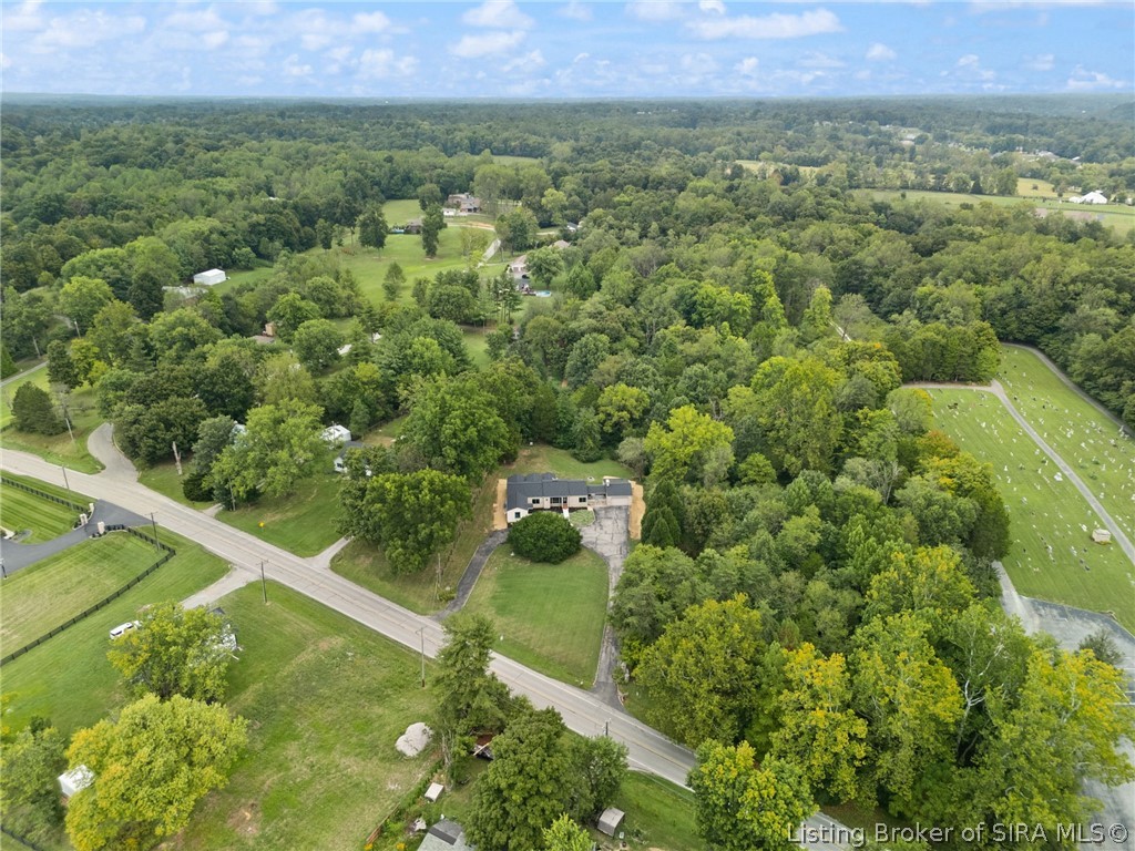 3884 Paoli Pike