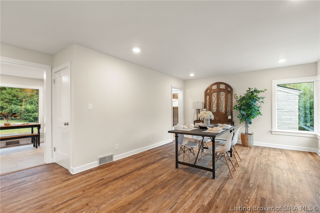 3884 Paoli Pike