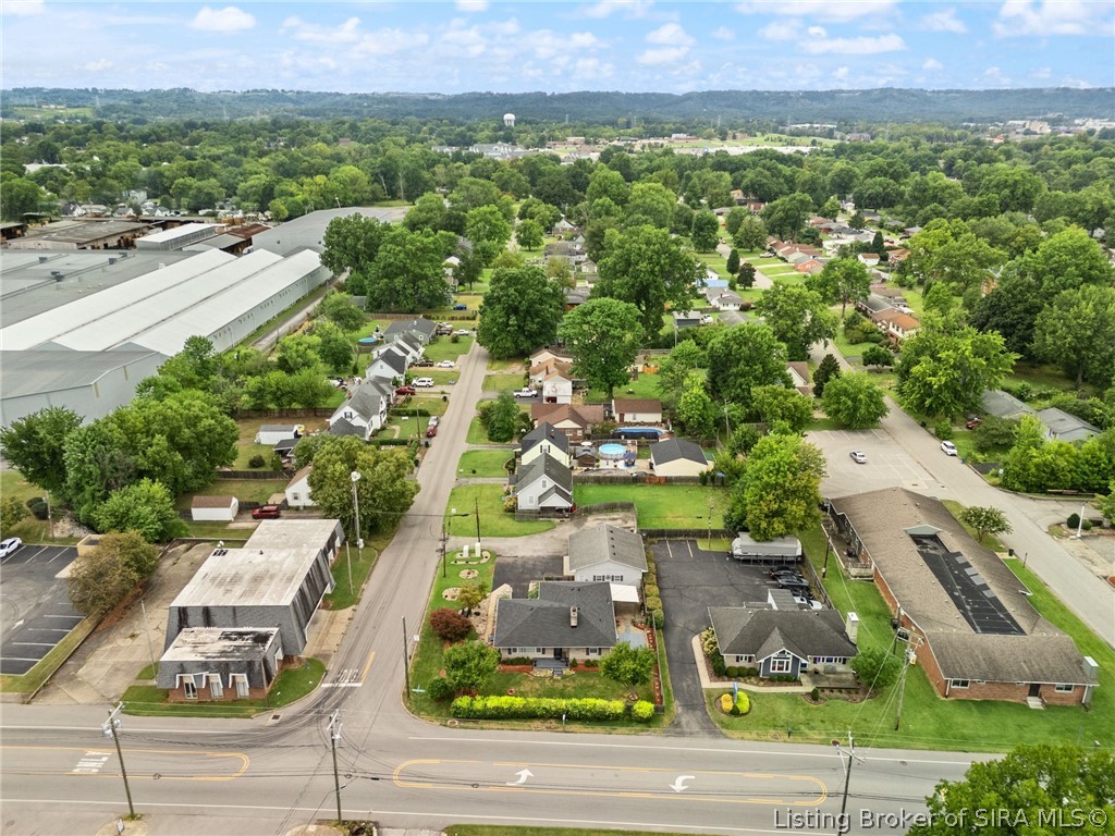 2579 Charlestown Road