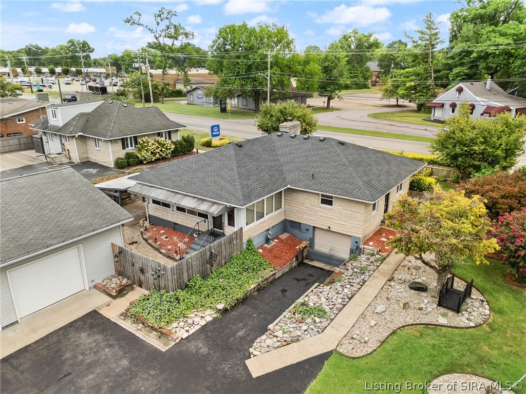 2579 Charlestown Road