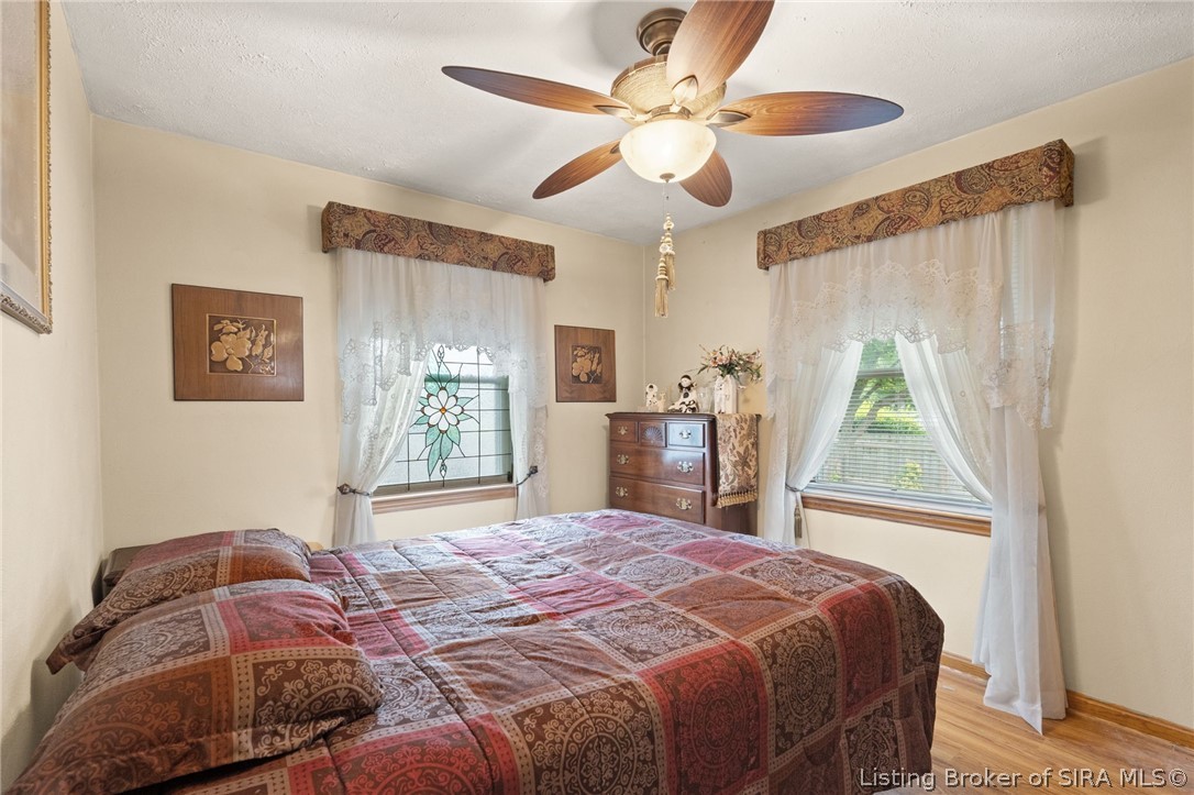 2579 Charlestown Road