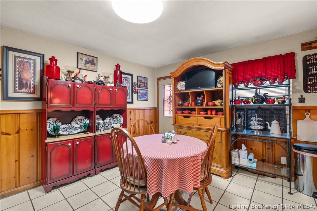 2579 Charlestown Road