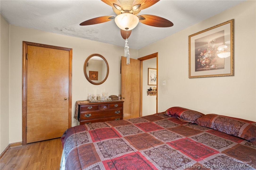 2579 Charlestown Road