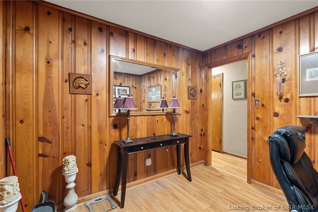 2579 Charlestown Road