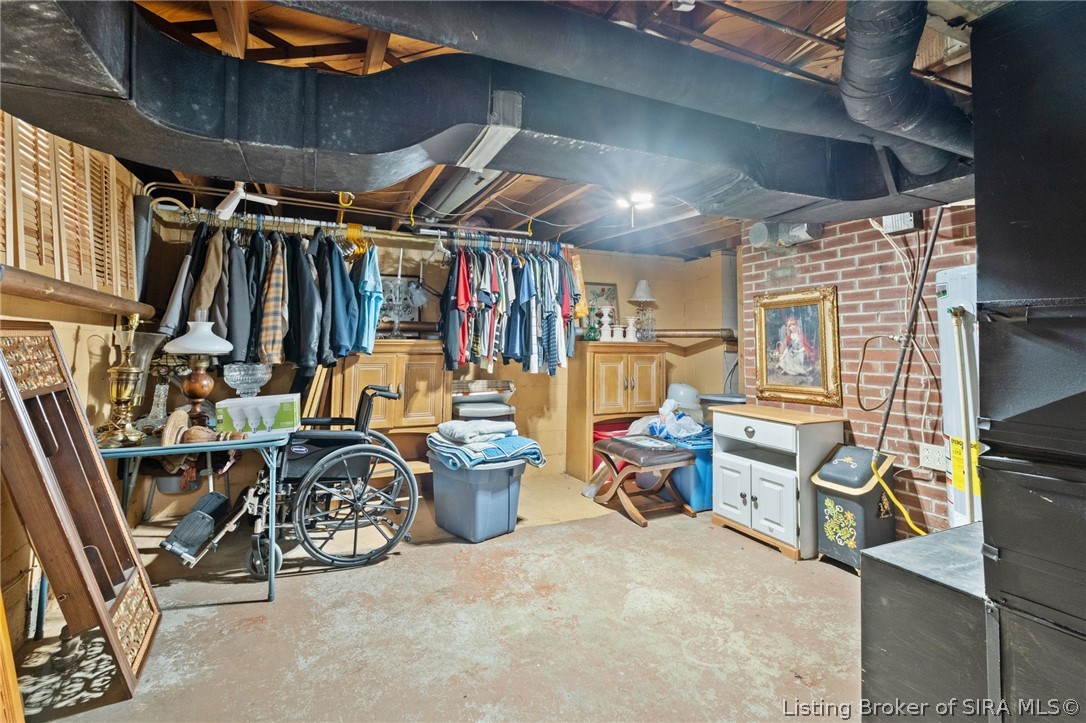 2579 Charlestown Road