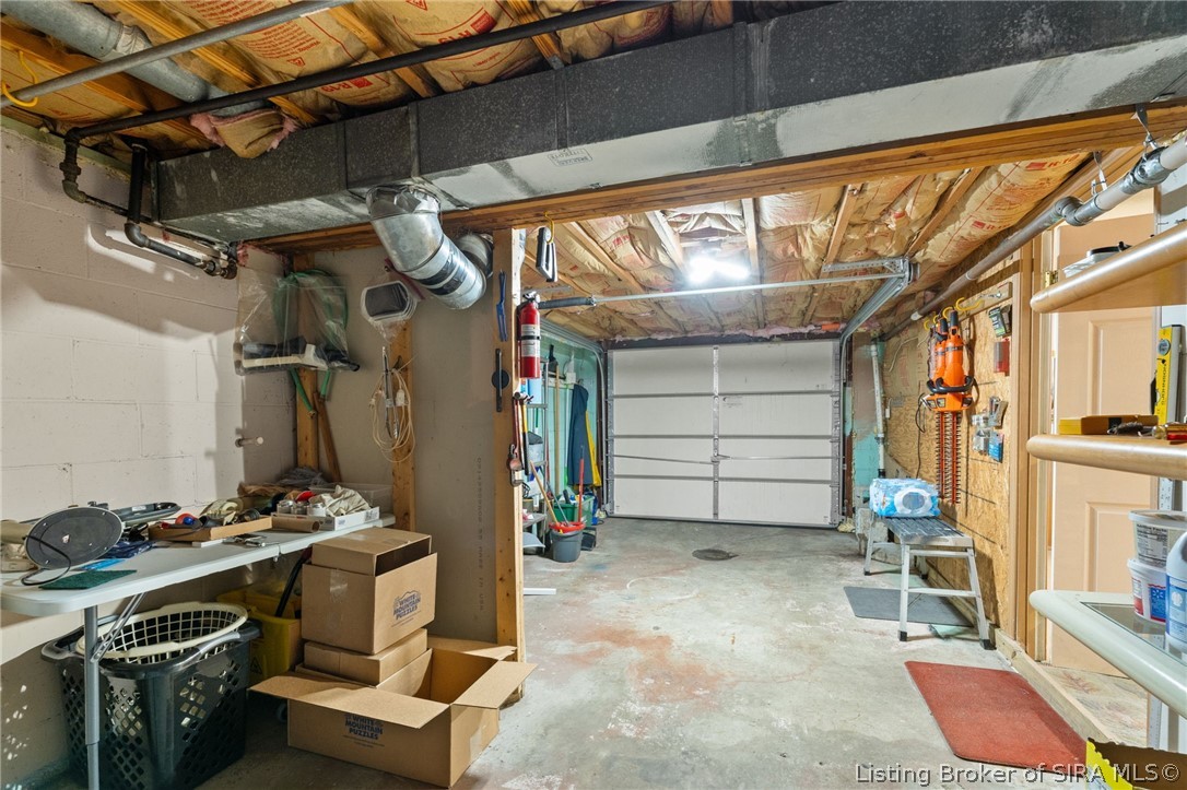 2579 Charlestown Road
