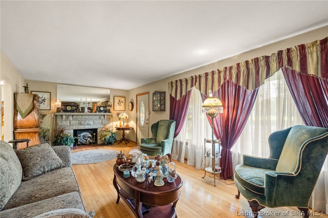 2579 Charlestown Road