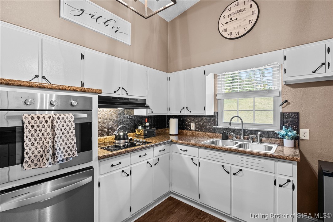 2424 Stover Drive