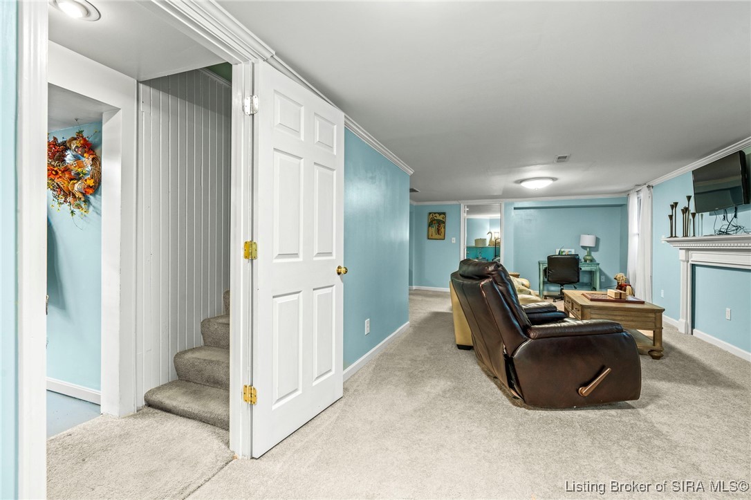 140 E High Street