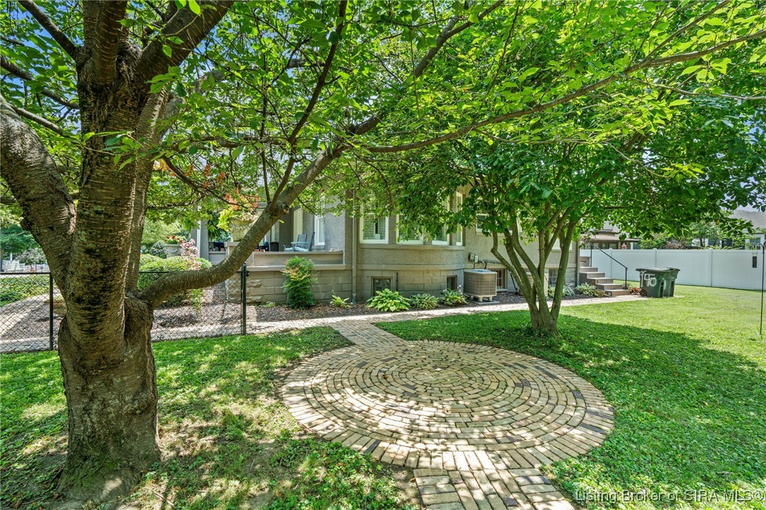 140 E High Street