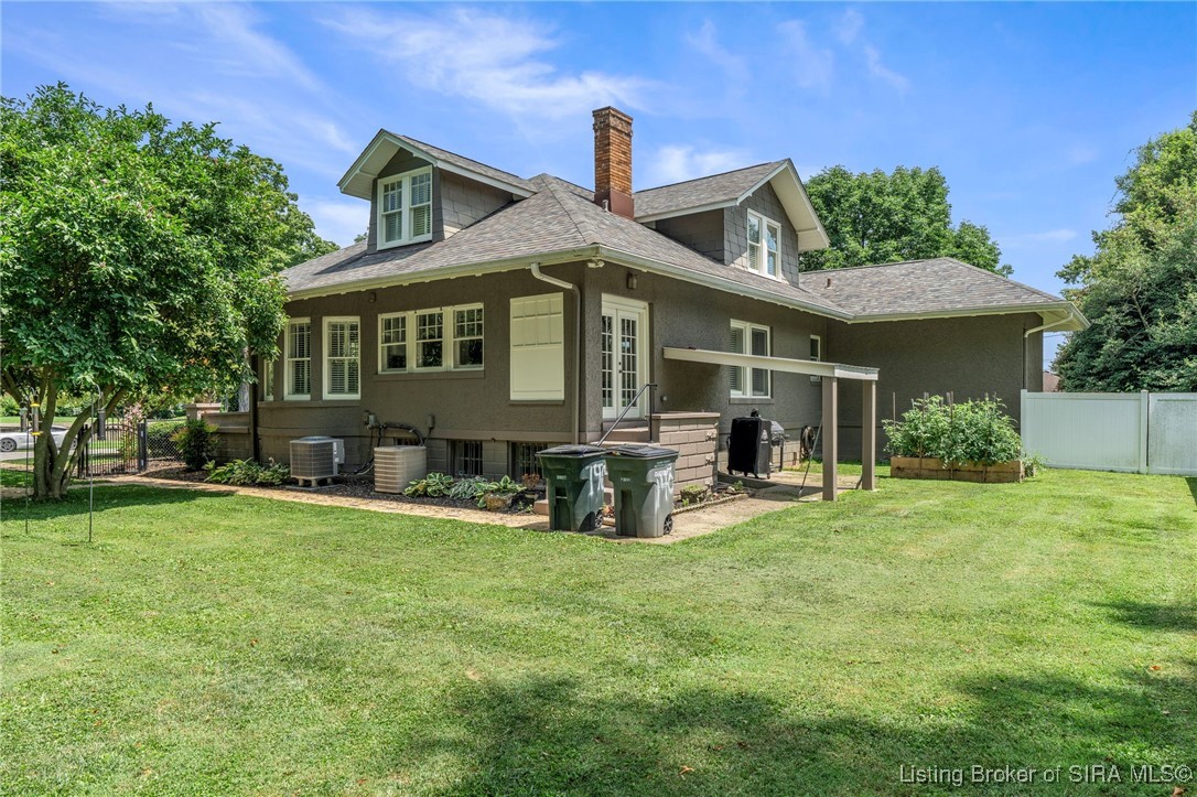 140 E High Street