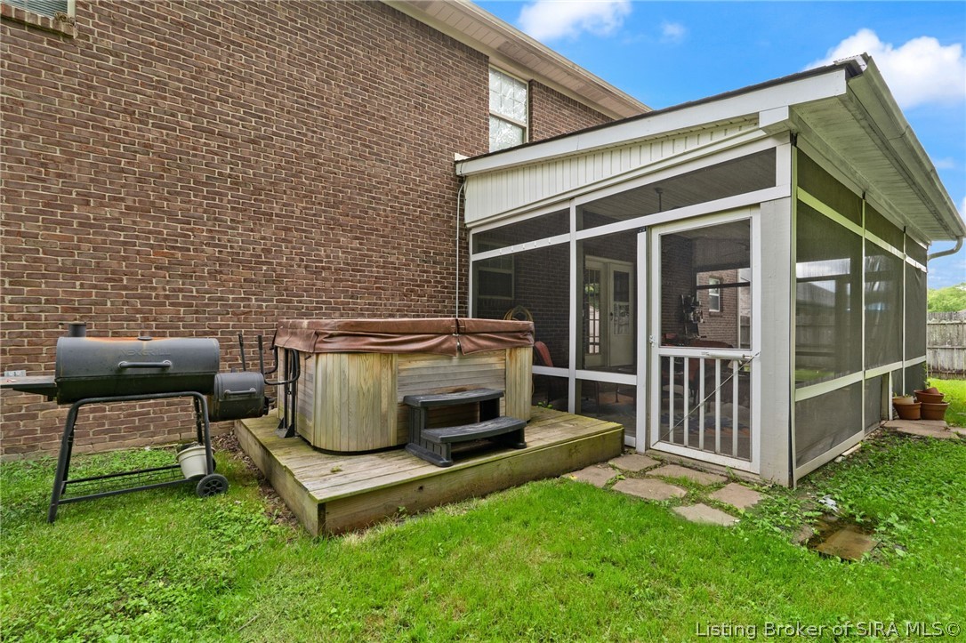 6803 Twin Springs Drive