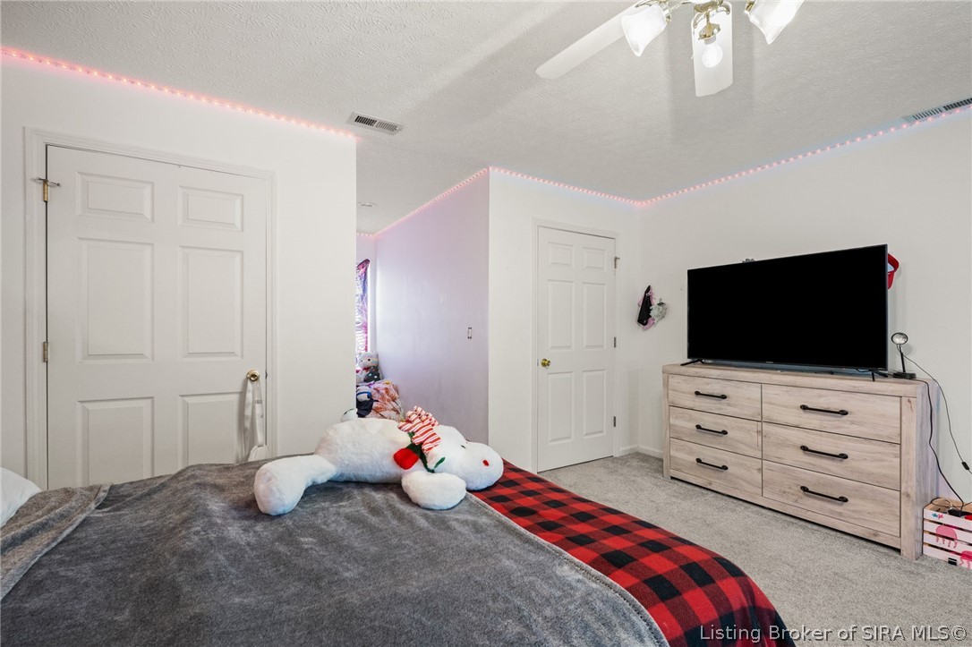 6803 Twin Springs Drive