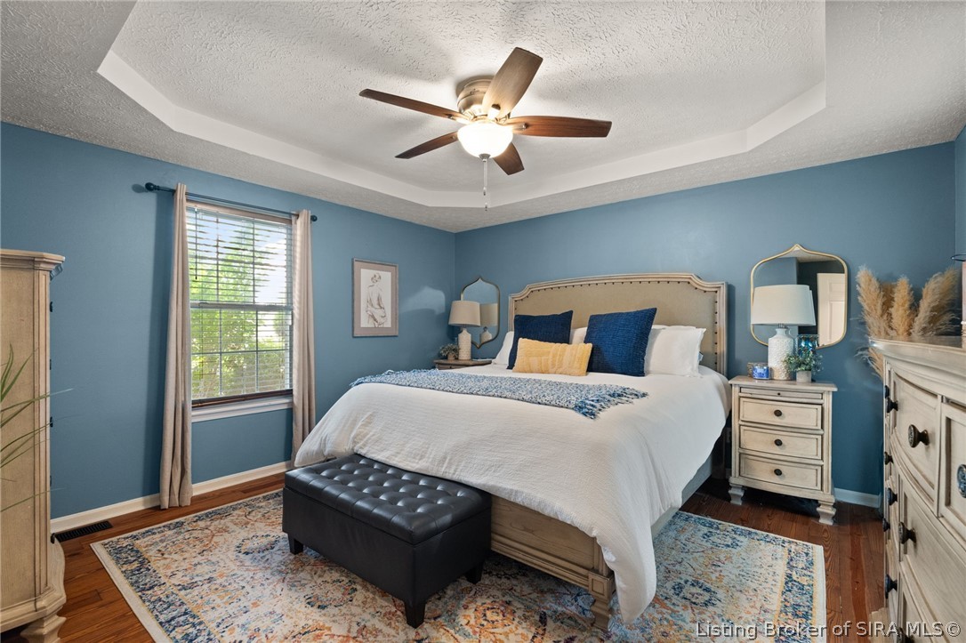 6803 Twin Springs Drive