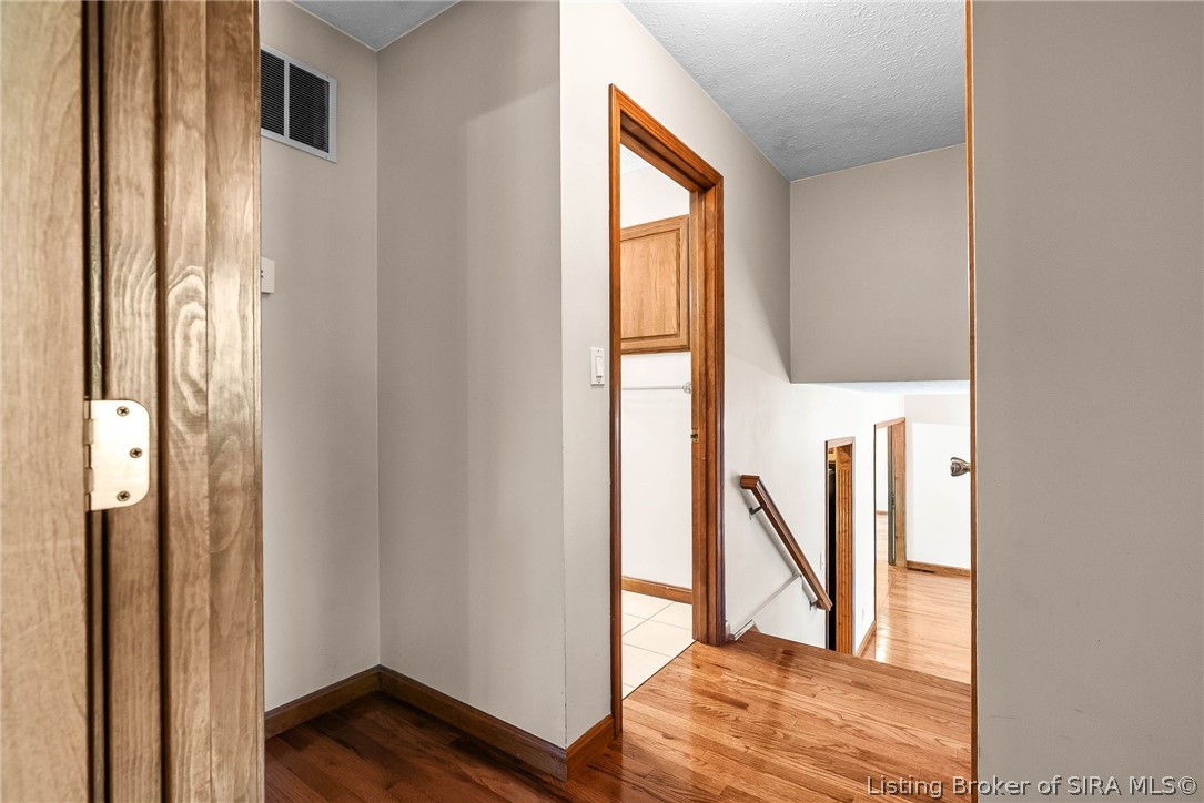 4013 Scenic Valley Road