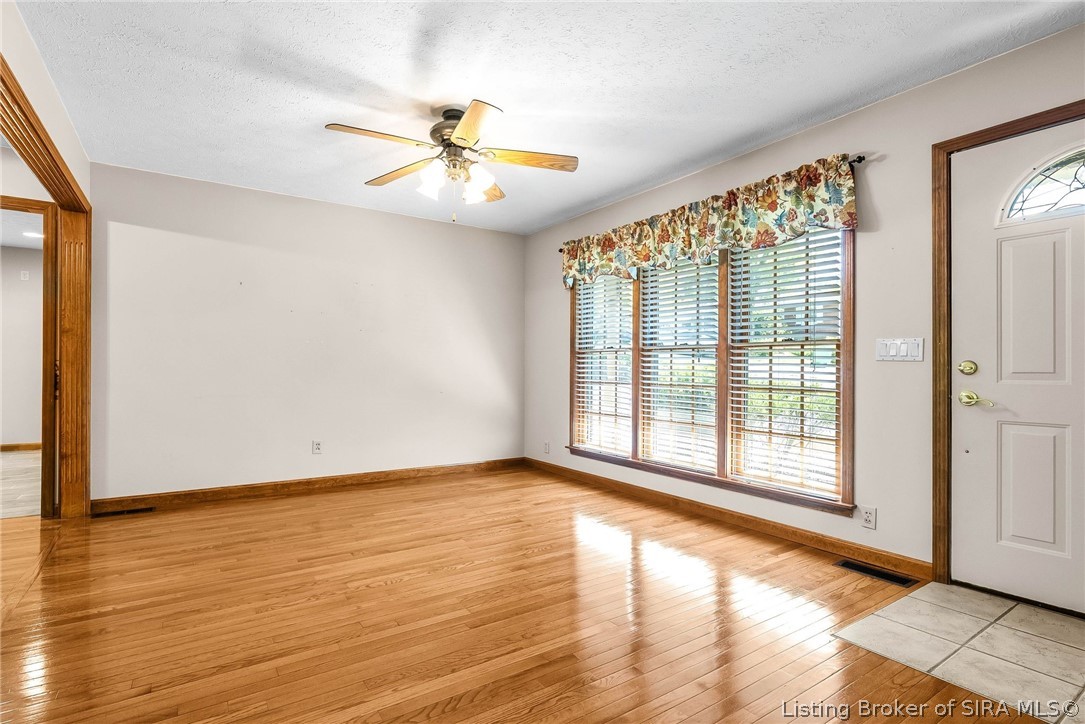 4013 Scenic Valley Road