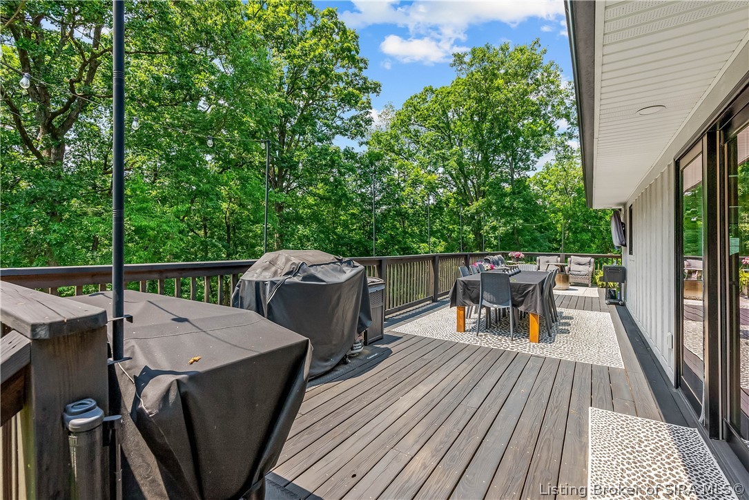 1611 Woodland Road