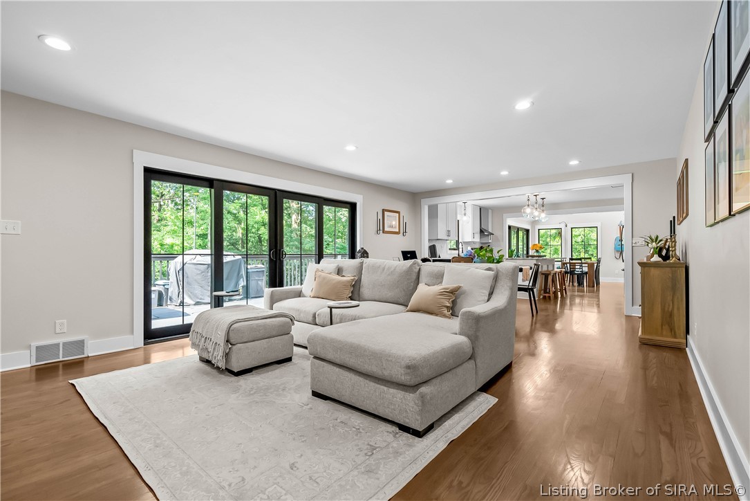 1611 Woodland Road
