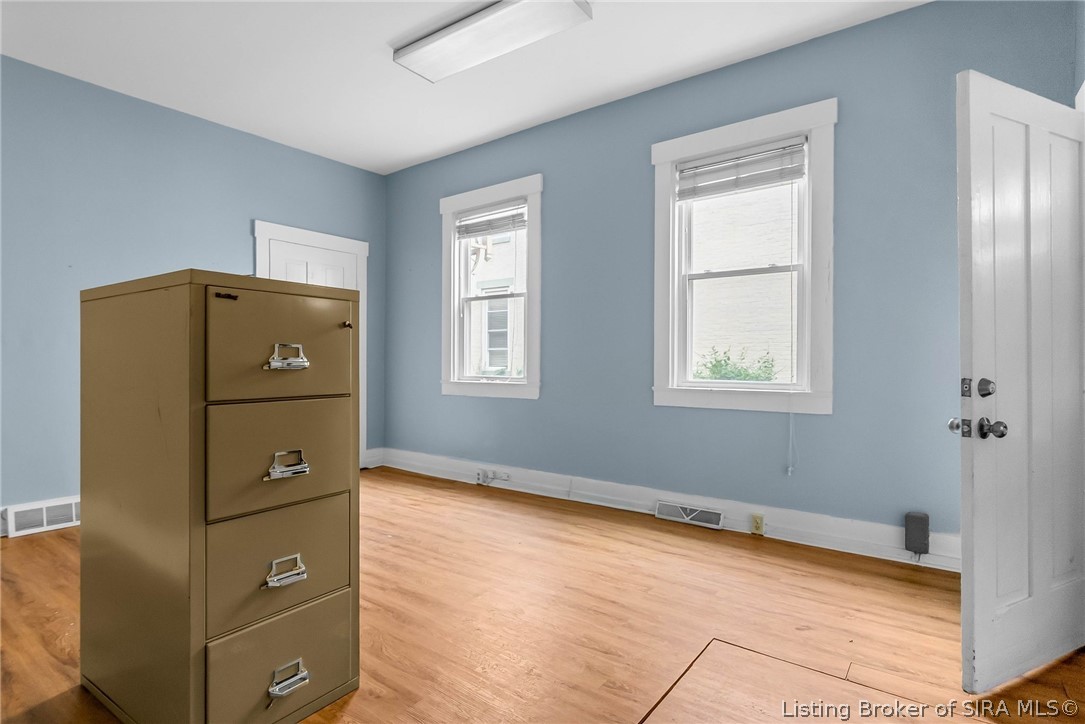 419 W 1st Street