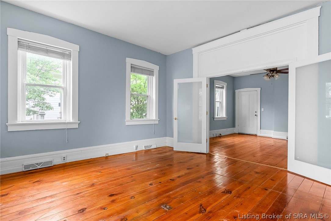 419 W 1st Street