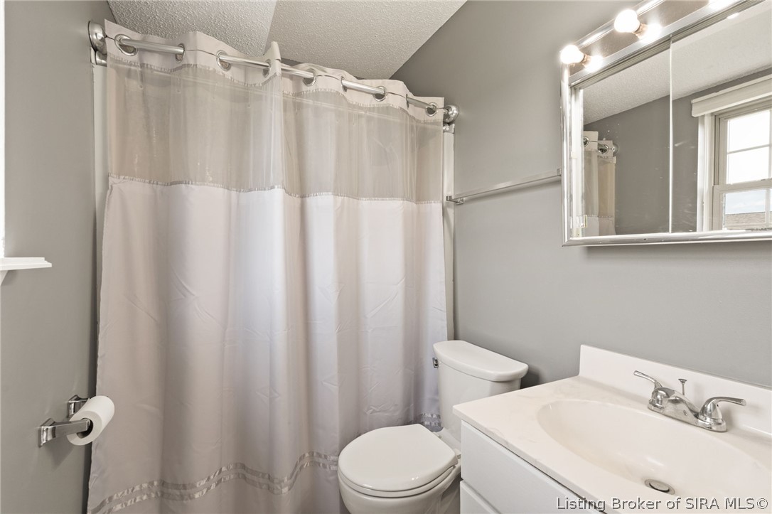 3419 Christopher Trail