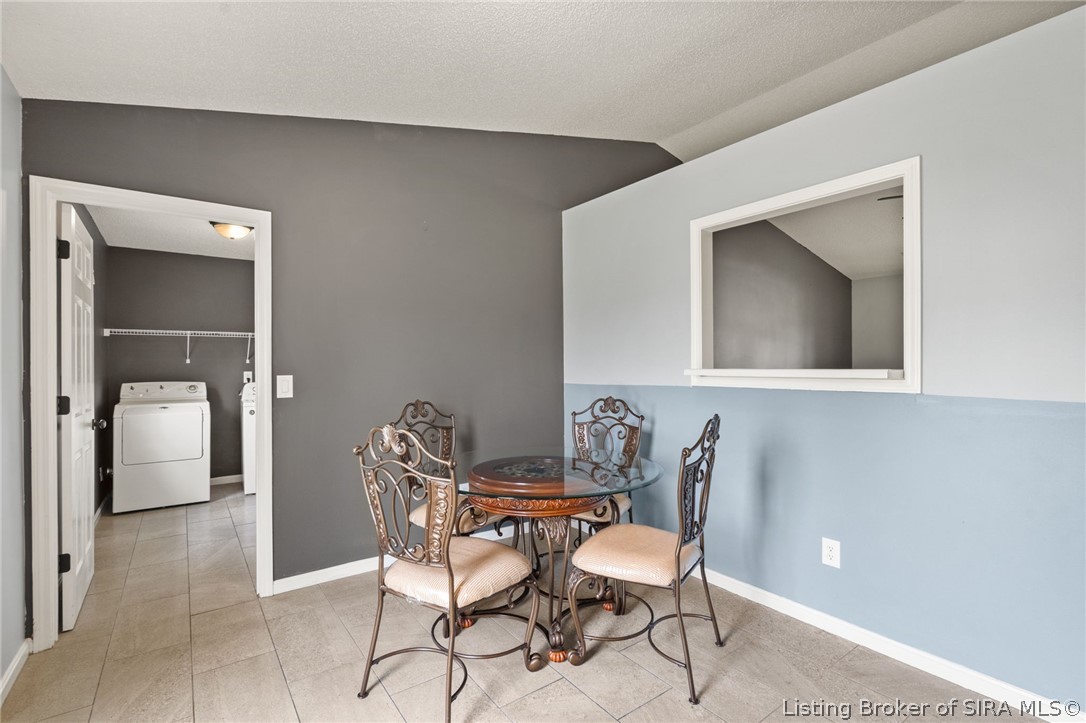 3419 Christopher Trail