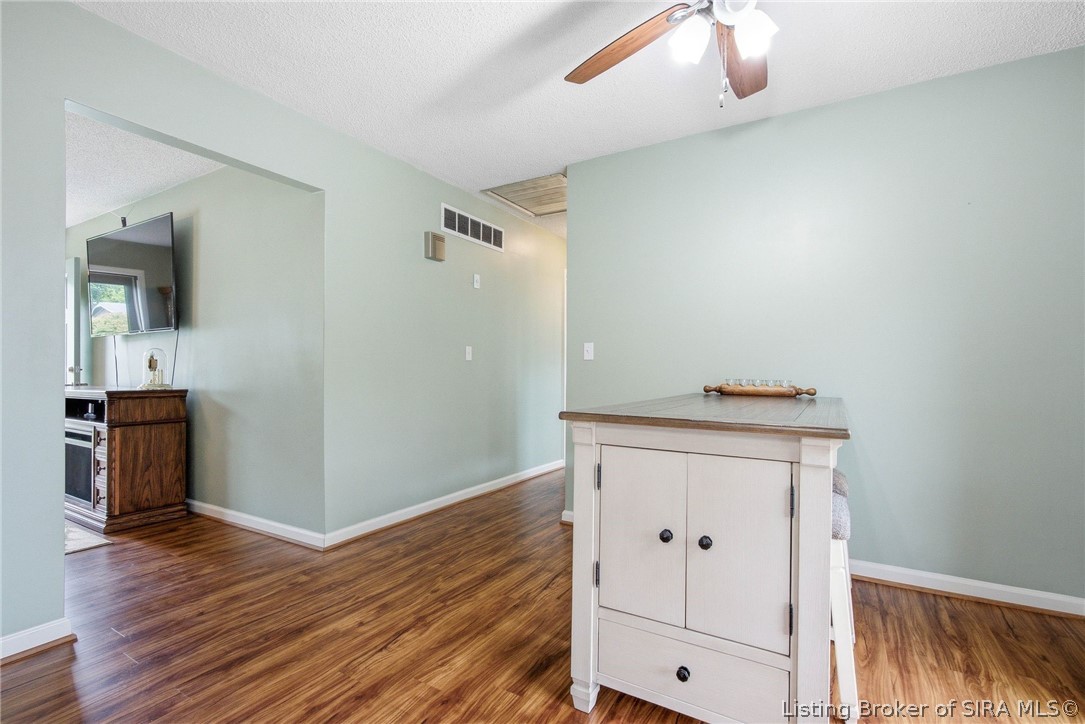 6205 Eric Drive