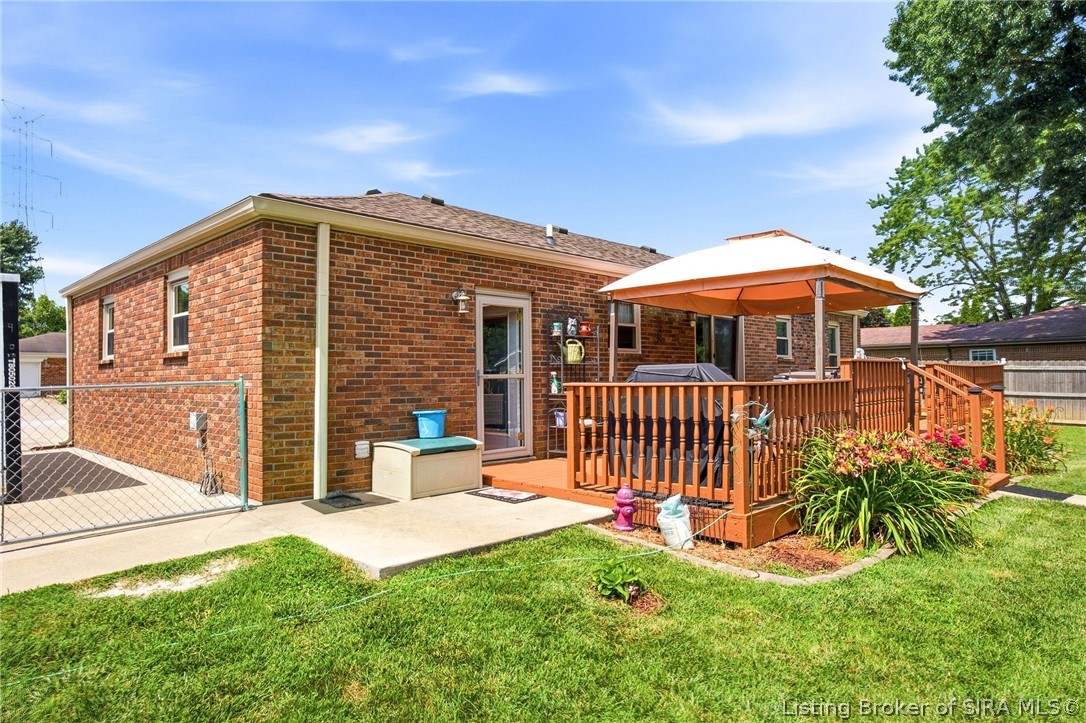 6205 Eric Drive